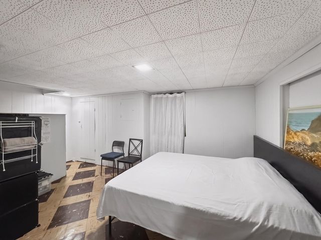 228-B Quincy Shore Dr, Quincy, MA 02171