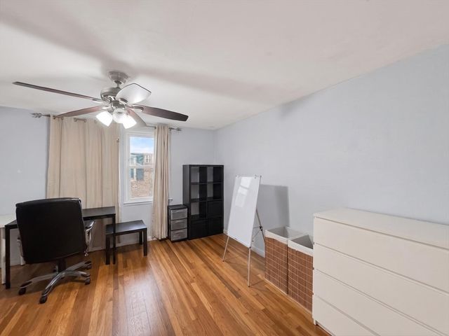 228-B Quincy Shore Dr, Quincy, MA 02171