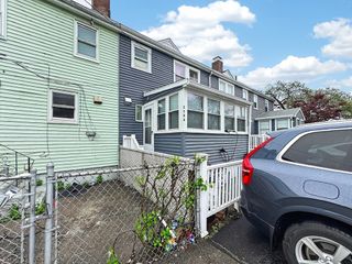 228-B Quincy Shore Dr, Quincy, MA 02171