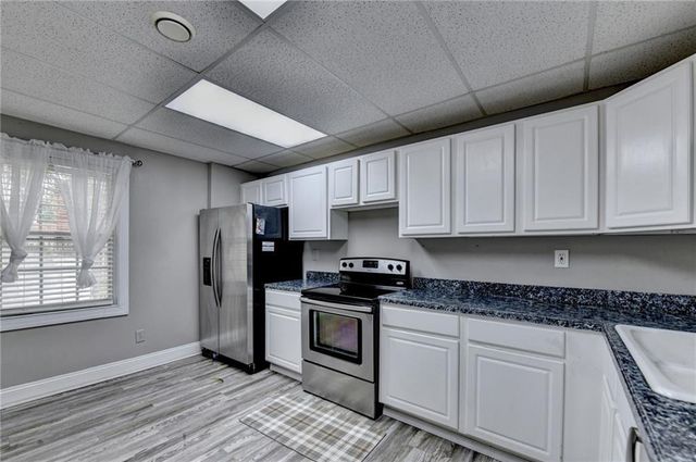 1015 Rowe Oak Circle, Lawrenceville, GA 30043