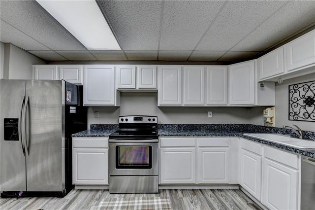 1015 Rowe Oak Circle, Lawrenceville, GA 30043