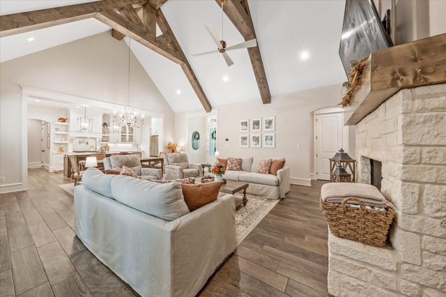 15373 Lakeside Drive, Tyler, TX 75707