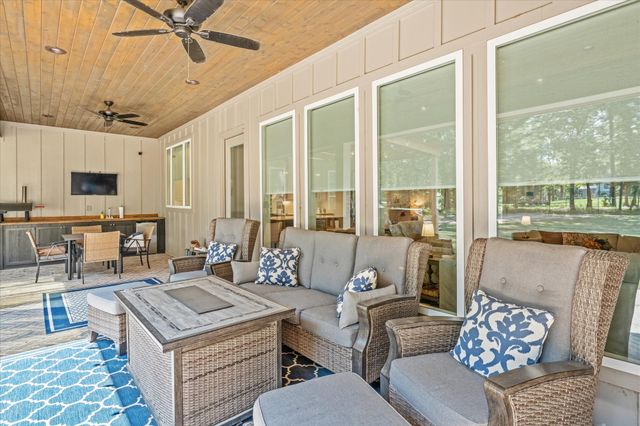 15373 Lakeside Drive, Tyler, TX 75707