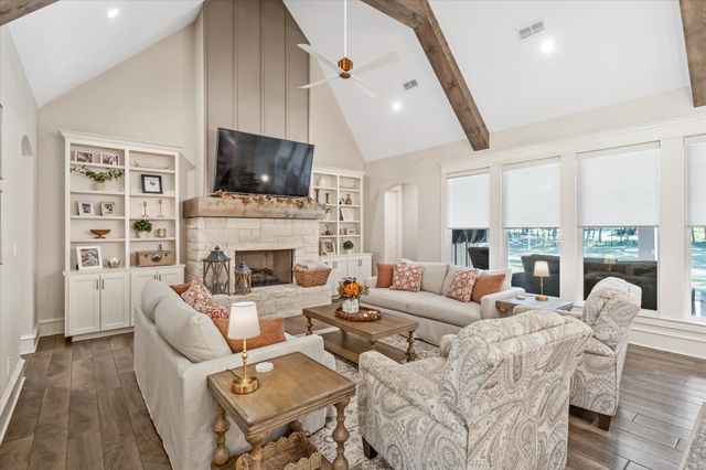 15373 Lakeside Drive, Tyler, TX 75707