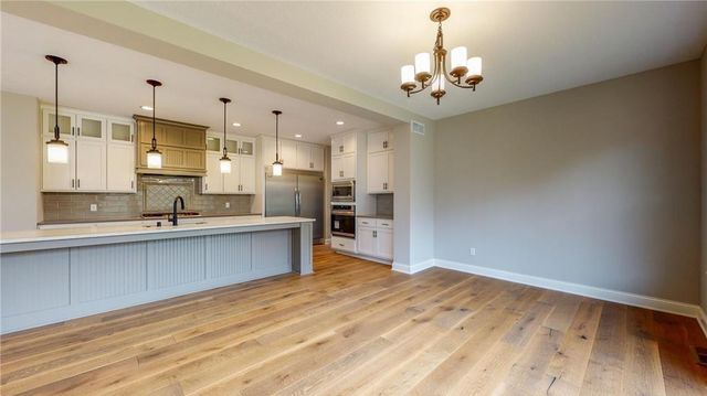 4044 Merriam Road, Minnetonka, MN 55305