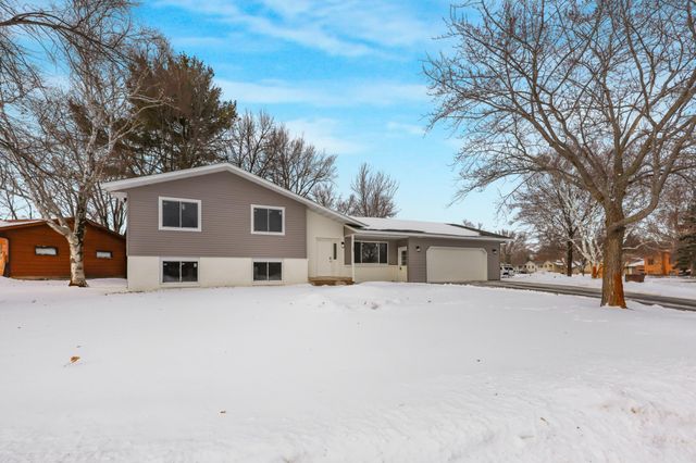 23 Oxby Lane, Waite Park, MN 56387