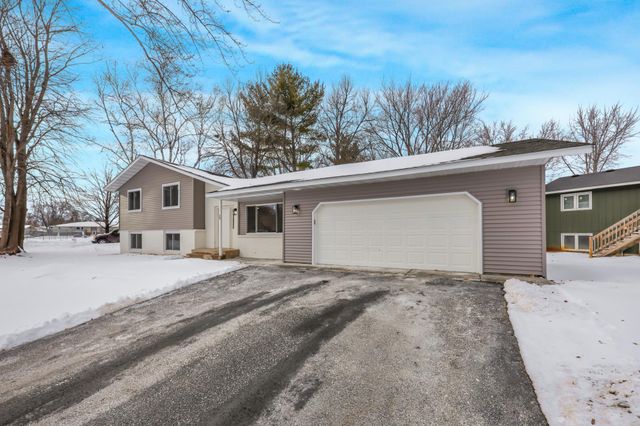 23 Oxby Lane, Waite Park, MN 56387