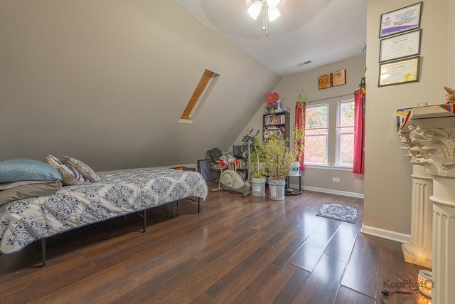 3311 N Kostner Avenue, Chicago, IL 60641