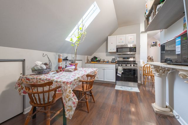 3311 N Kostner Avenue, Chicago, IL 60641