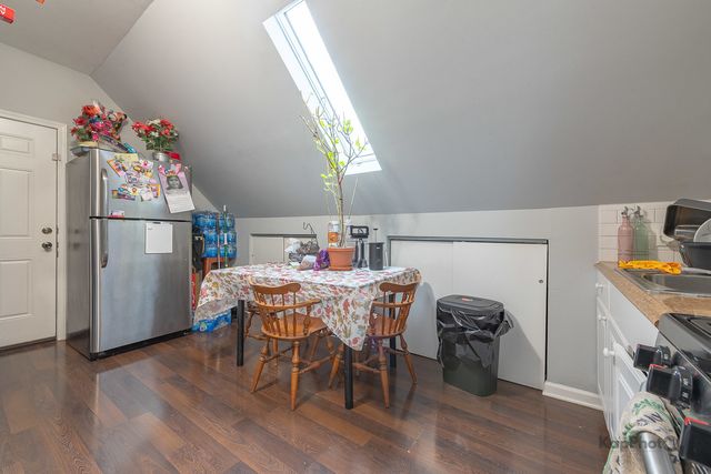 3311 N Kostner Avenue, Chicago, IL 60641