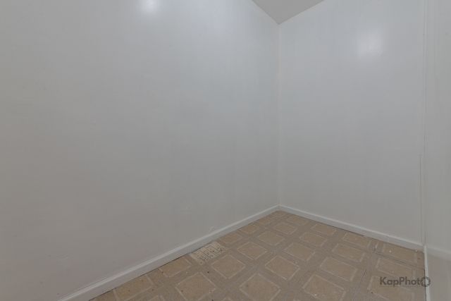 3311 N Kostner Avenue, Chicago, IL 60641