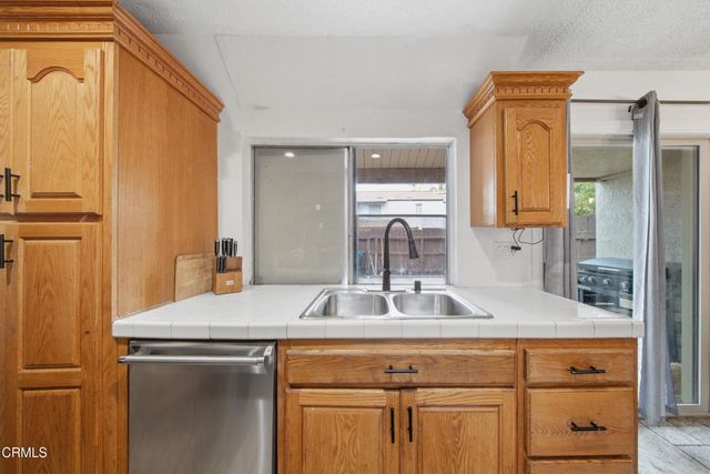 1209 Nilgai Place, Ventura, CA 93003