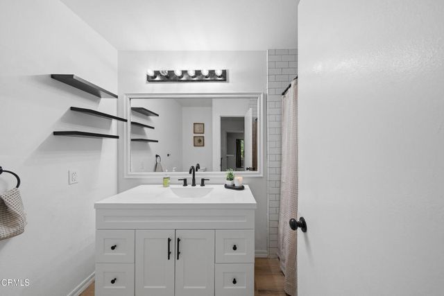 1209 Nilgai Place, Ventura, CA 93003