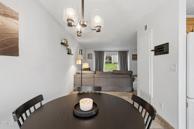 1209 Nilgai Place, Ventura, CA 93003