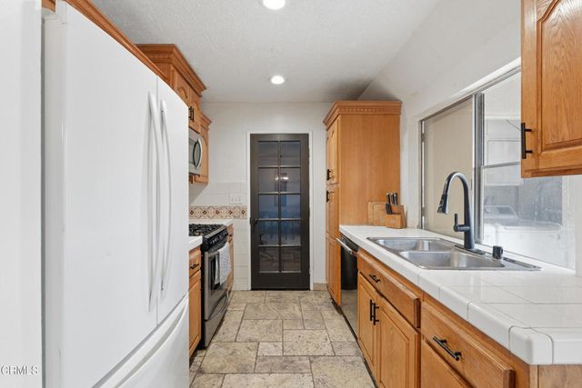 1209 Nilgai Place, Ventura, CA 93003