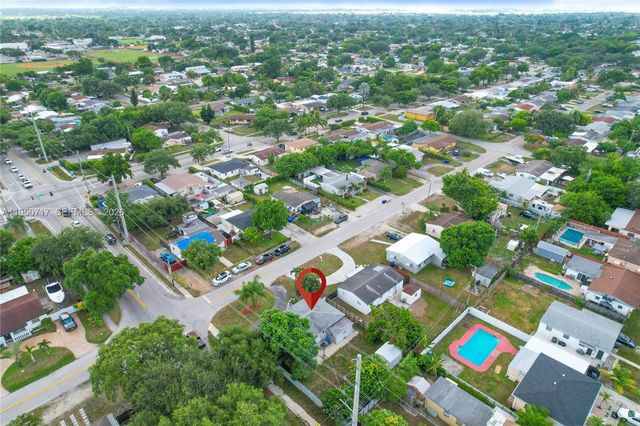 6401 Grant St, Hollywood, FL 33024