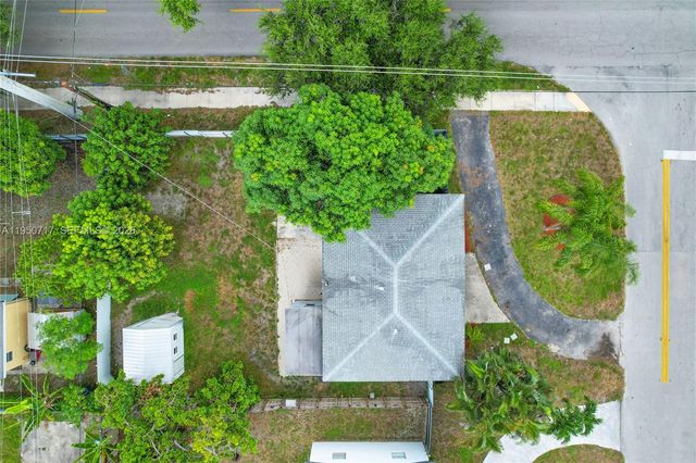 6401 Grant St, Hollywood, FL 33024