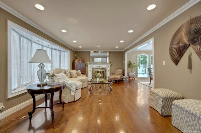 3 Birchbrook Drive, Valhalla, NY 10595