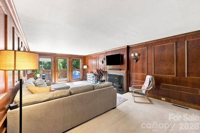 70 Edgewood Avenue NE, Concord, NC 28025