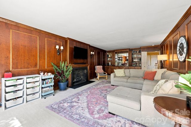 70 Edgewood Avenue NE, Concord, NC 28025