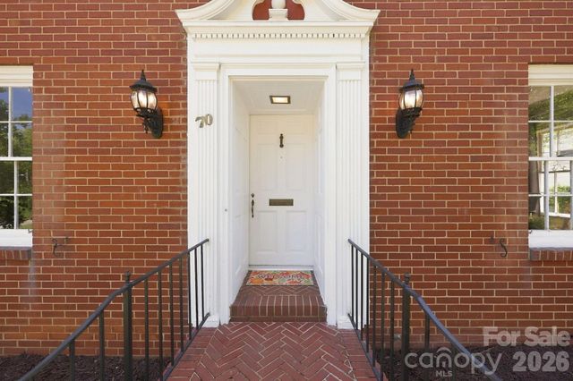 70 Edgewood Avenue NE, Concord, NC 28025