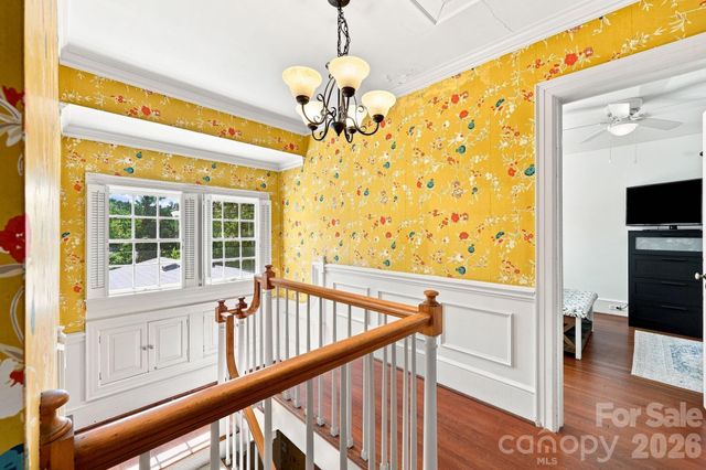 70 Edgewood Avenue NE, Concord, NC 28025