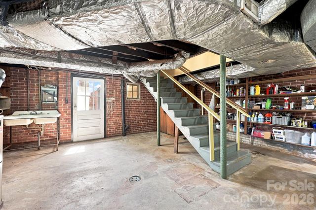 70 Edgewood Avenue NE, Concord, NC 28025