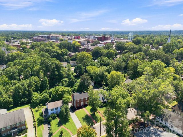70 Edgewood Avenue NE, Concord, NC 28025