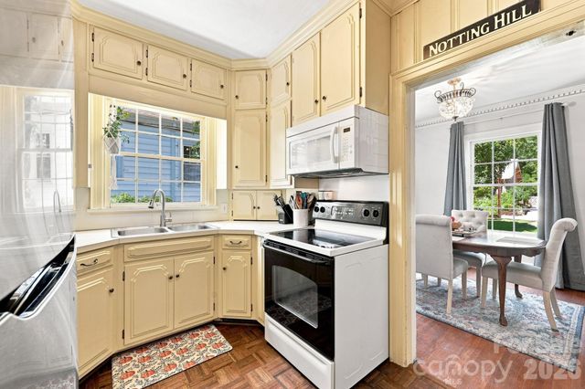 70 Edgewood Avenue NE, Concord, NC 28025