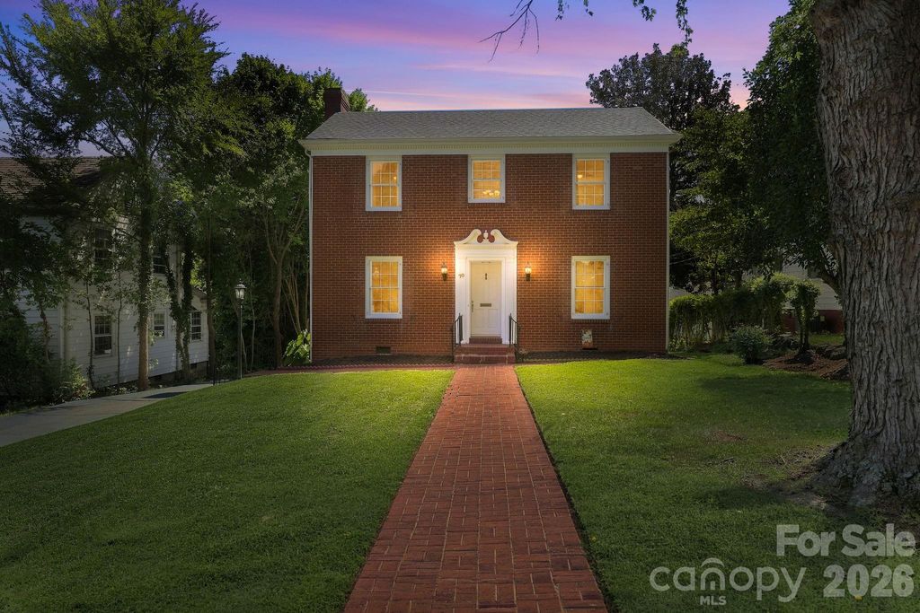 70 Edgewood Avenue NE, Concord, NC 28025