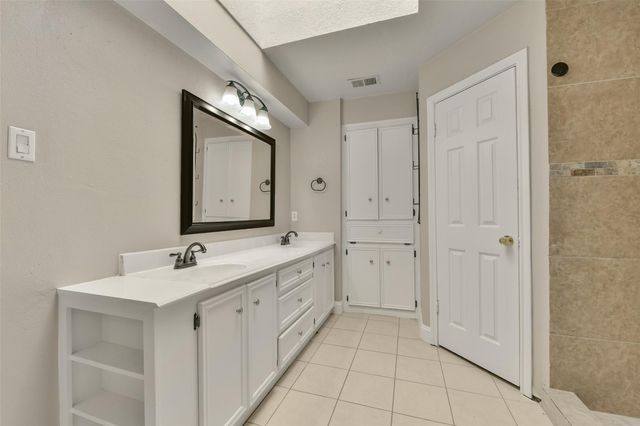 15910 Boatswain Court, Crosby, TX 77532
