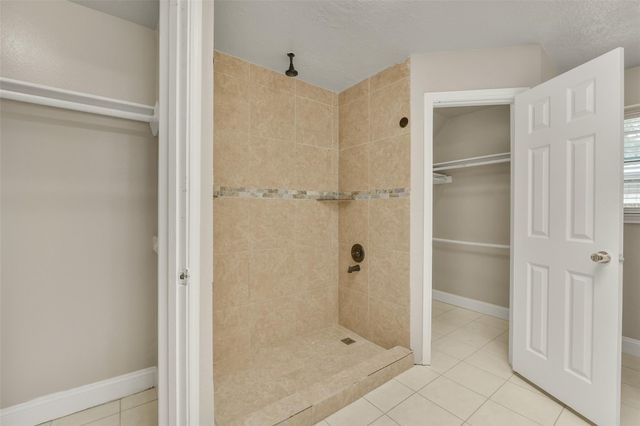 15910 Boatswain Court, Crosby, TX 77532