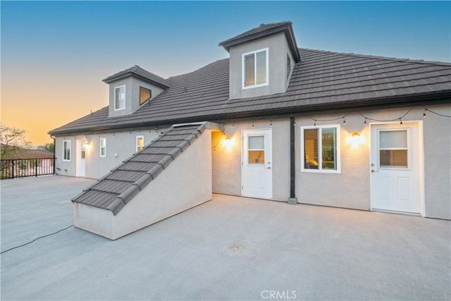 1310 Coronet Drive, Riverside, CA 92506