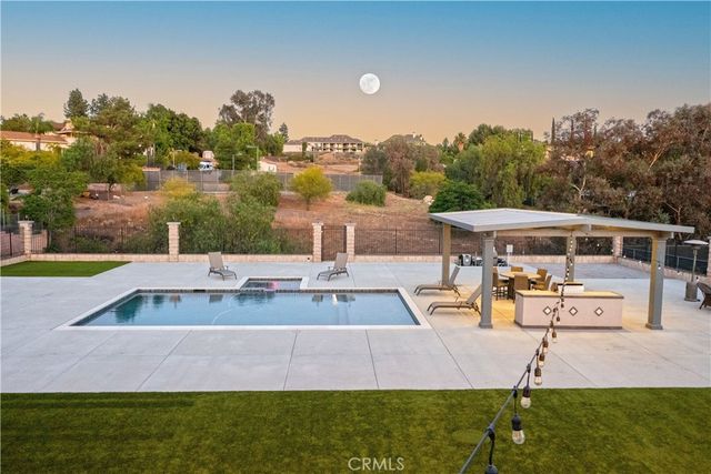 1310 Coronet Drive, Riverside, CA 92506