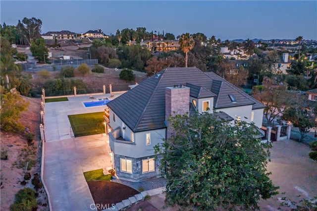 1310 Coronet Drive, Riverside, CA 92506