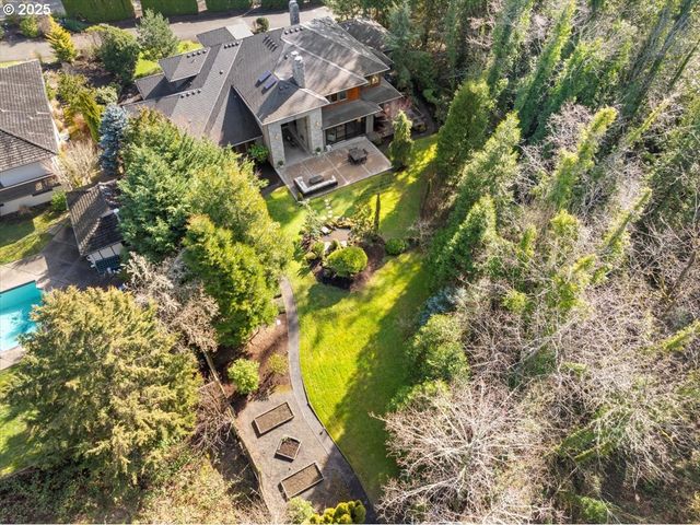 5815 Sw PATTON Rd, Portland, OR 97221
