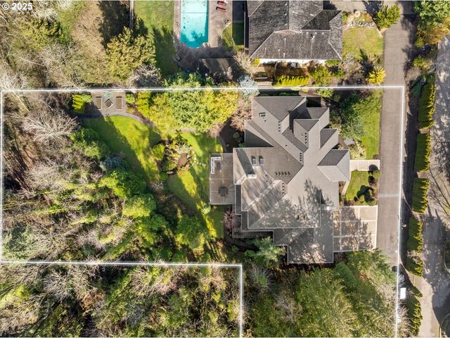 5815 Sw PATTON Rd, Portland, OR 97221