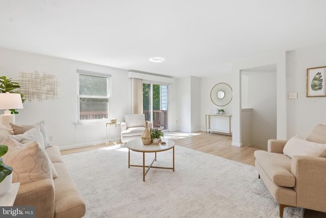 11005 BARTON HILL CT, Reston, VA 20191
