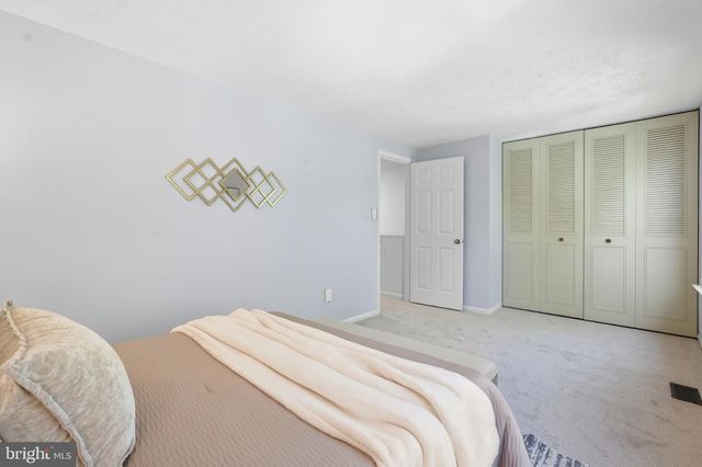 11005 BARTON HILL CT, Reston, VA 20191
