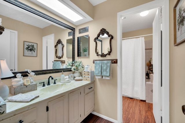 2902 Green Oaks Drive, Garland, TX 75040