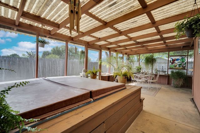 2902 Green Oaks Drive, Garland, TX 75040