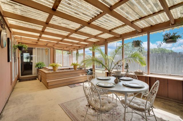 2902 Green Oaks Drive, Garland, TX 75040