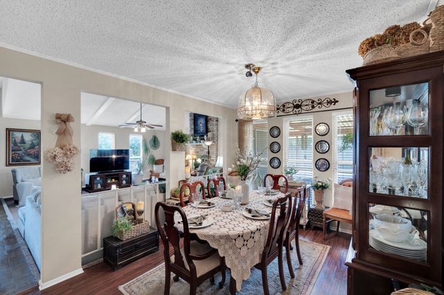 2902 Green Oaks Drive, Garland, TX 75040