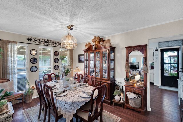 2902 Green Oaks Drive, Garland, TX 75040