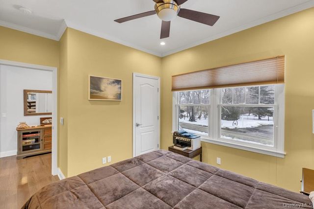 300 Fiddler Lane, Greenport, NY 11944