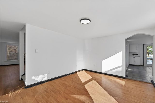 1407 Back Creek RD, Seaford, VA 23696