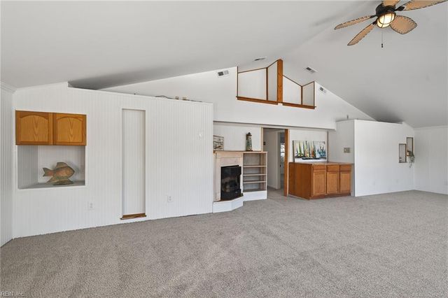 1407 Back Creek RD, Seaford, VA 23696