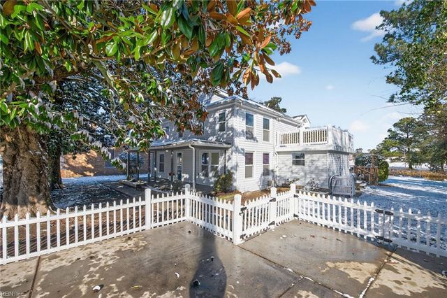 1407 Back Creek RD, Seaford, VA 23696