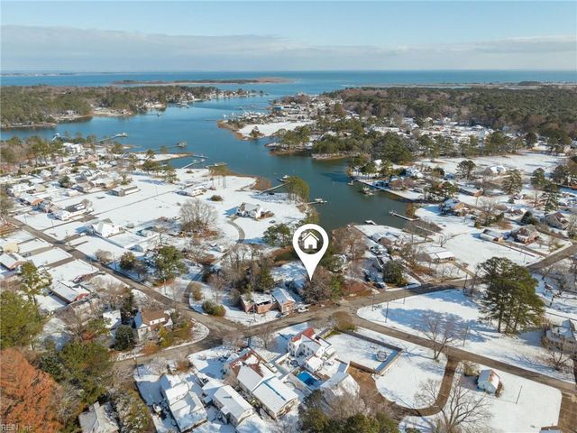 1407 Back Creek RD, Seaford, VA 23696