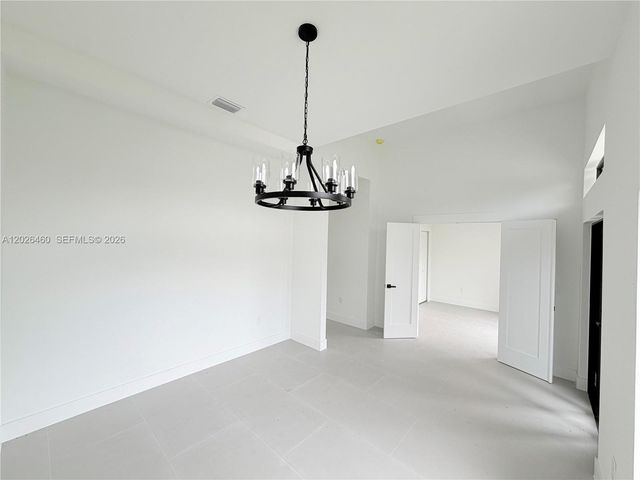 911 Cleveland Ave, Lehigh Acres, FL 33972